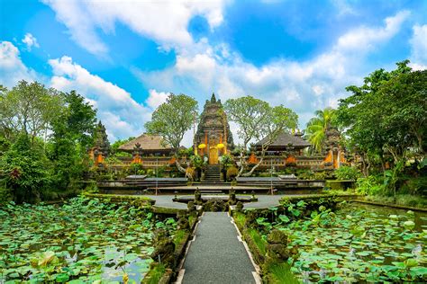 saraswati temple ubud bali